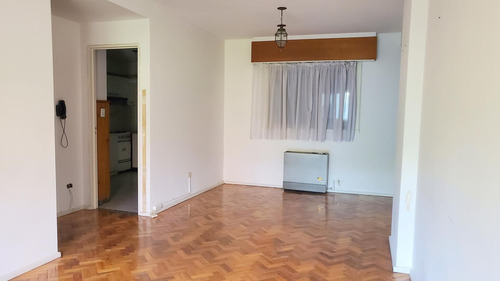 Departamento En Vicente López., Avda. Libertador 1450. Dos Ambientes