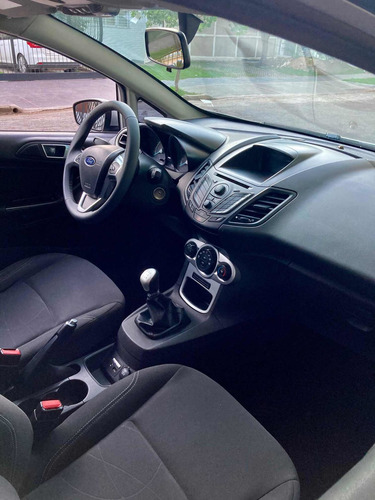 Ford Fiesta Kinetic Design 1.6 Se 120cv 2014