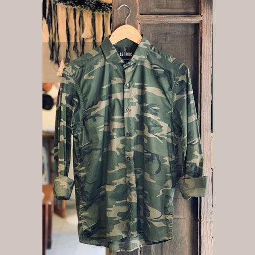 Camisa Camuflada Verde Le Truc Camu Corte Recto Talle S
