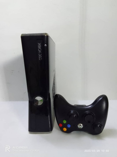 Oferta Navideña Microsoft Xbox 360 Slim, Negro Brillante