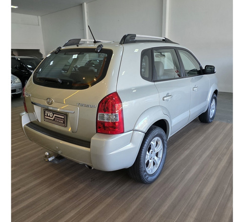 Hyundai Tucson 2.0 MPFI GLS 16V 143CV 2WD FLEX 4P AUTOMÁTICO
