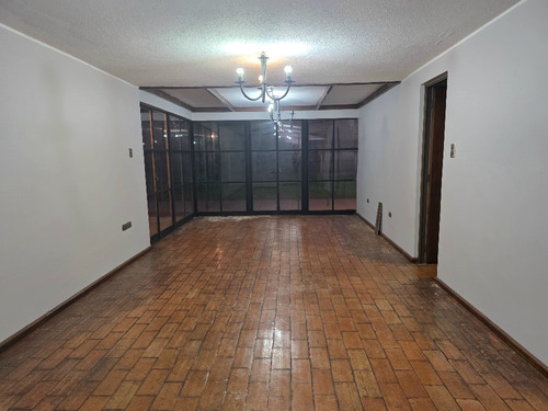 Vende Casa En Los Ángeles Condominio Villa Alemania.