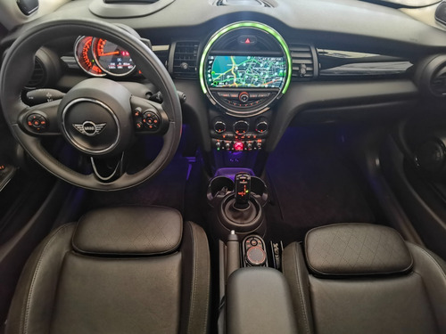 Imagen 11 de 15 de Mini Cooper Pepper L3/1.5/t Aut