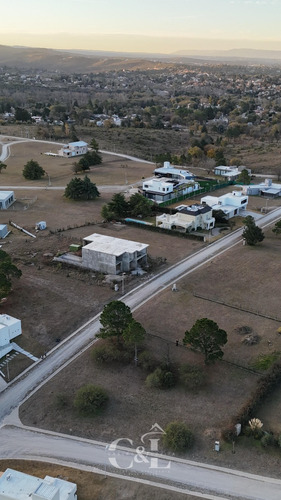 Lote De 975m2 (l1, Mza 11) En Country Carlos Paz Golf
