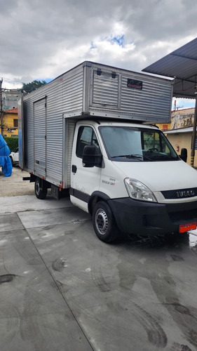 Iveco Daily City 30s13 Bau Aluminio 3,90m Com Maleiro