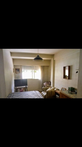 Imagen 8 de 10 de Permuta - Departamento De 3 Ambientes En Venta - Ramos Mejia