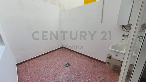 Venta Ph-pb-2 Ambientes- Con Patio-55 M2-colegiales-distr Audiovisual: