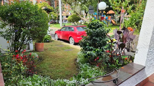Casa En Venta En Andes Norte. Cod V1030179