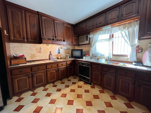 Imagen 10 de 26 de Se Vende Casa 539 M2 5h/5b/6p Santa Paula