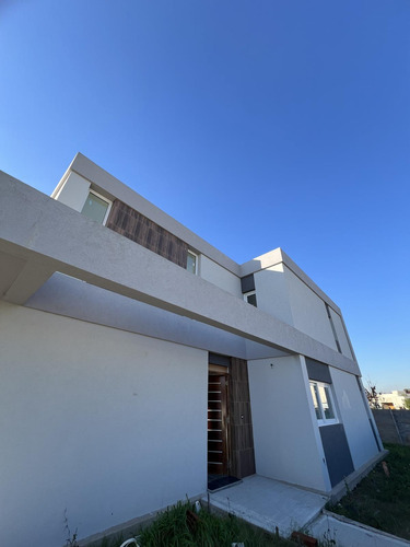 Casa En Venta En Santa Ines