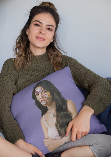 Cojin Almohada De Olivia Rodrigo Sour 45x45cm Morado Liso