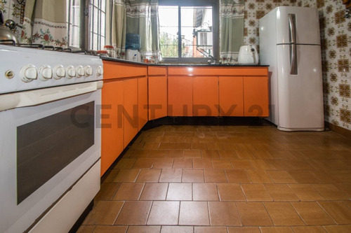 Imagen 29 de 30 de Venta Casa De Tres Dormitorios - Martinez - San Isidro