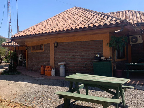 Casa En Venta Condominio El Tranque / Til Til