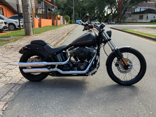 Harley Davidson Softail Blackline Fxs