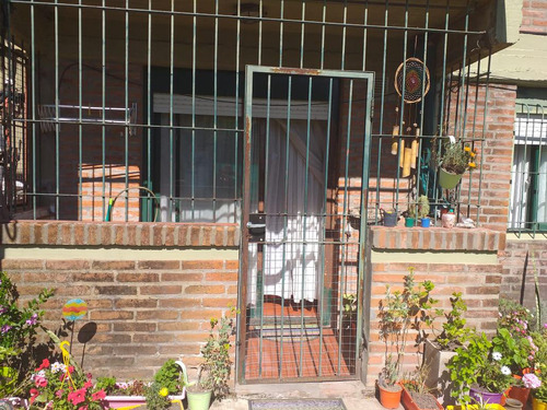 Departamento En Venta -manuel B Gonnet