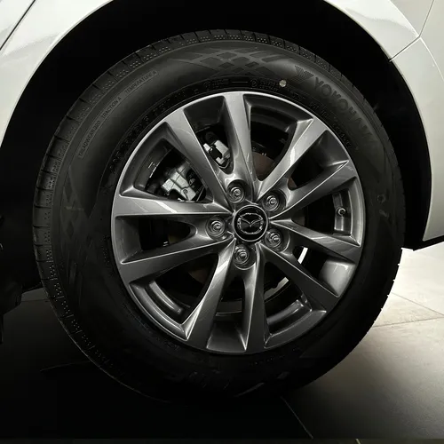 Mazda 3 Touring Mhev 2026