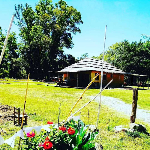 Imagen 13 de 19 de Alquiler Marzo Abril Dos Casas De Campo En Mercedes Para Un Mismo Grupo, 10 Huéspedes. Una Hermosa Hectárea Arbolada, Piscina Cercada, Tv, Wi Fi, Cancha Fútbol, 90 Kmts.caba ,