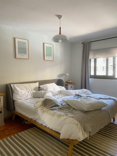 Gran Casa Remodelada 4d 2b Metro Irarrazabal
