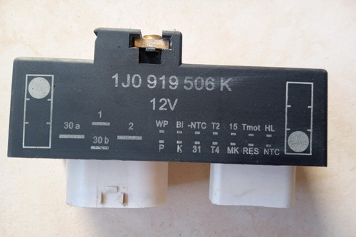 Relevador Ventiladores Vw Jetta A4 Automático Americano 02 (Usado)