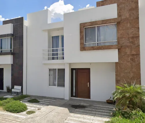 Casa En Venta, Recuperación Bancaria, Col. Mediterraneo, Correguidora , Queretaro. Laab2