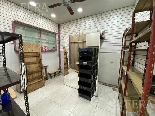 Imagen 3 de 7 de Venta De Alquiler Con Salón, Deposito, Baño Y Pequeño Fondo Libre En Wilde (27535)