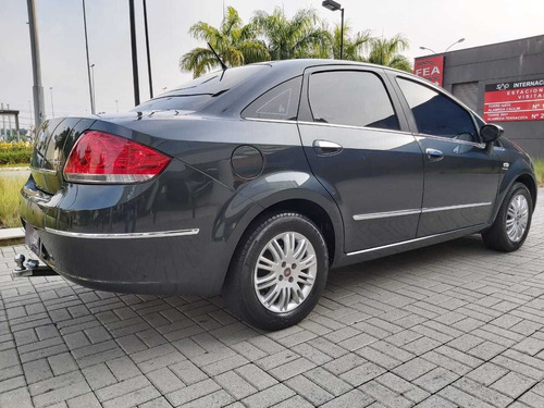 Fiat Linea 1.8 Essence 16v Flex 4p Automatizado