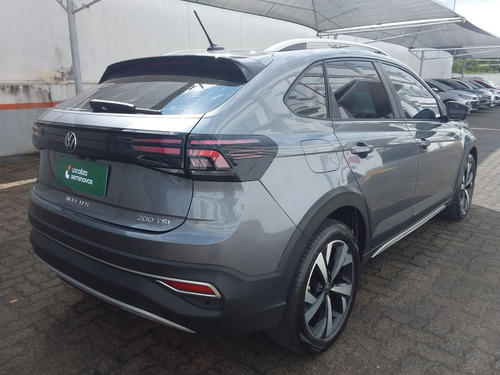 Volkswagen Nivus 1.0 200 TSI TOTAL FLEX HIGHLINE AUTOMÁTICO