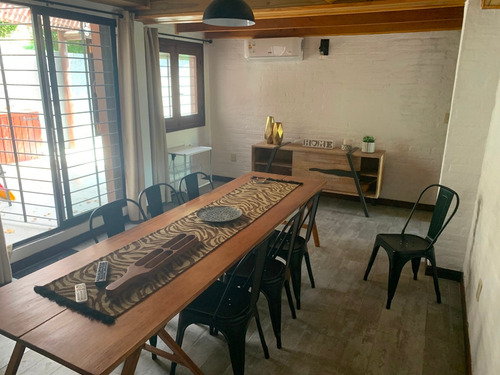 Casa De 4 Dormitorios Y 2 Baños