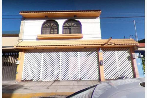 Casa En Venta Petrel # 29, Col. Vergel Arboledas, Atizapan De Zaragoza, Cp. 52945  Mlrc26