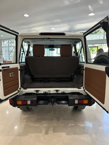 Land Cruiser Serie 71 Macho Lx
