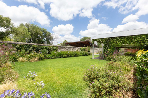 Venta Casa 4 Ambientes Con Piscina - Apto Credito
