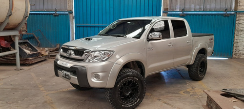 Toyota Hilux 3.0 Cd Srv Cuero I 171cv 4x4