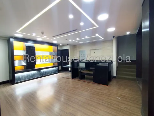 Dg Alquila Amplio Local U Oficina De 102 M2 En Cc Lago Mall Nivel Cine Maracaibo
