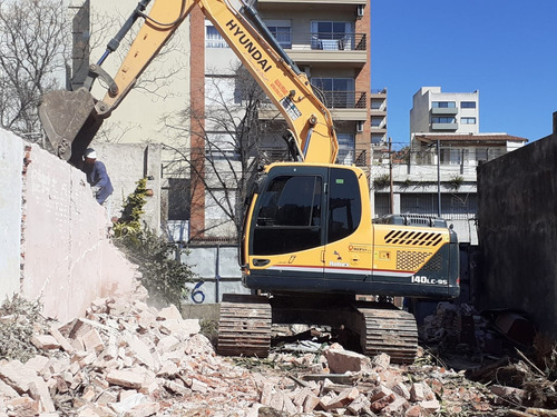 Imagen 9 de 9 de Excavaciones - Demoliciones - Movimiento De Suelo