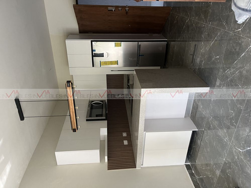 Torre Elysium Fundadores