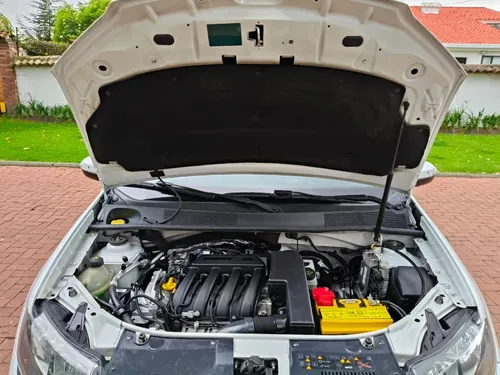Renault Sandero Stepway 1.6cc Mt 2019