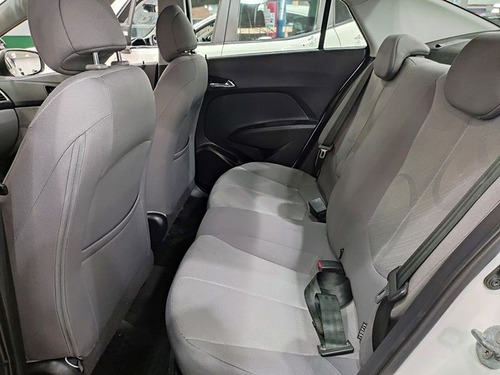 Imagem 9 de 15 de Hyundai Hb20s 1.0 Comfort Style 12v