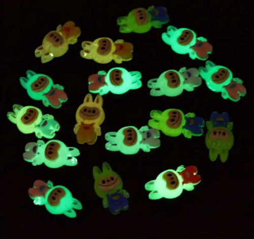 Mini Figuras Labubu Para Decoración De Accesorios 20 Pcs