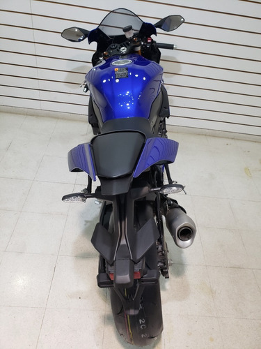 Yamaha Yzf R1