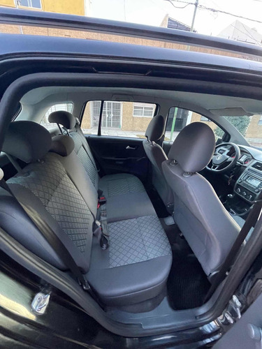 Imagen 10 de 13 de Volkswagen Suran 2016 1.6 Comfortline 101cv
