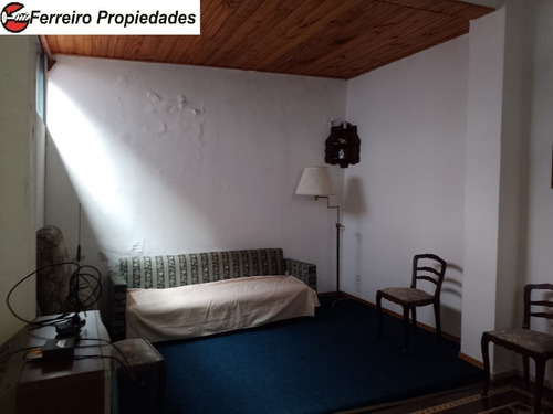 Imagen 30 de 30 de Casa Ph Pocitos Venta Al Frente 4 Dormitorios Cocina Baño Pallier Comedor Patio Buhardilla Y Azotea