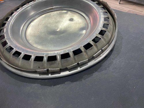 Tapon Polvera Dodge Dart Rin 14 Metal Original (Usado)