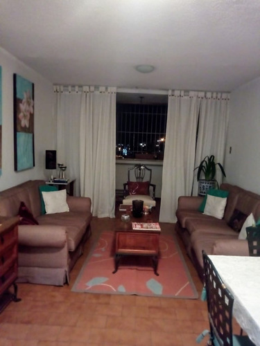 Imagen 3 de 11 de Venta De Apartamento En Urbanización Loma Alta