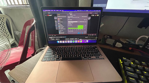 Apple Macbook Air M1 2020 A2337 8gb 256gb Ssd 13 (Usado)