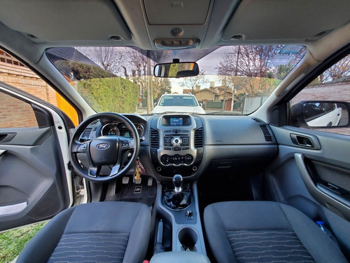 Imagen 5 de 11 de Ford Ranger 3.2 Cd 4x4 Xls Tdci 200cv Manual 2015