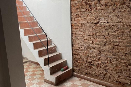 Casa En Venta - 2 Dormitorios 1 Baño - Pergamino