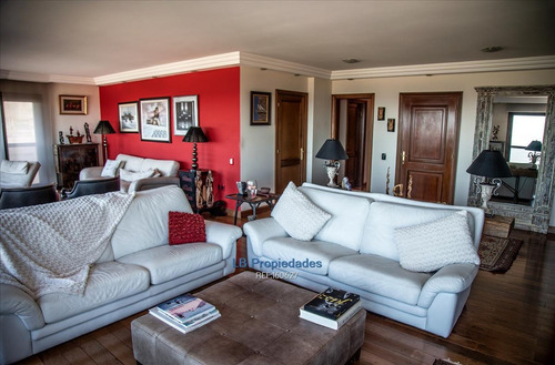 Imagen 7 de 17 de Apartamento 250 Mts2 Recepción Estar 3 Suites Garage X 3