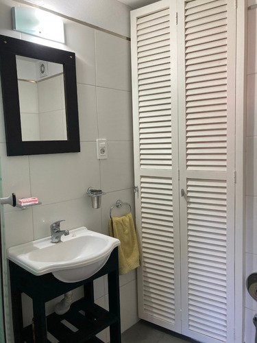 Imagen 7 de 15 de Hermoso Apartamento A Metros De Playa Mansa, Parada 10.
