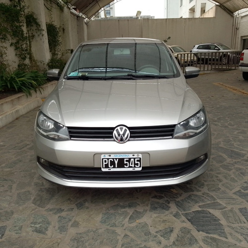 Volkswagen Voyage 1.6 Highline 101cv