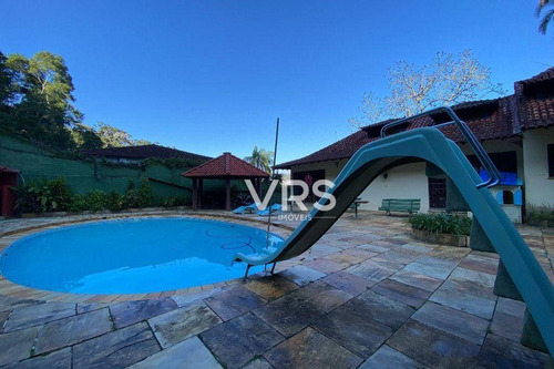 Imagem 26 de 30 de Exelente Casa À Venda, 228 M² Por R$ 1.400.000 - Quinta Da Barra - Teresópolis/rj - Ca0400